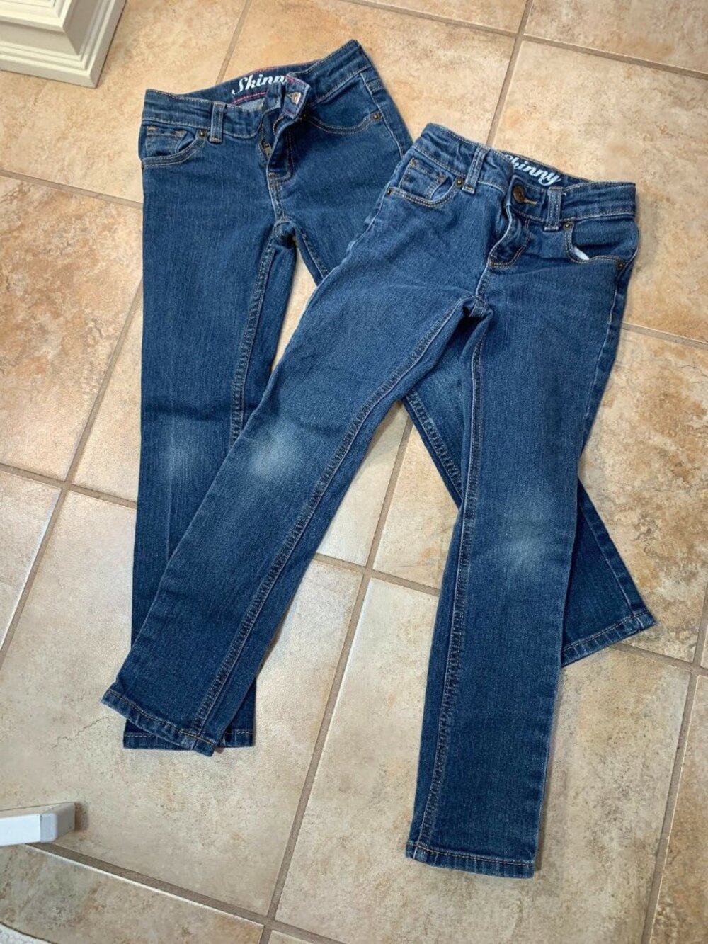 Crazy 8 Slim Sz 6 Adjustable Jeans 2 Pairs U13